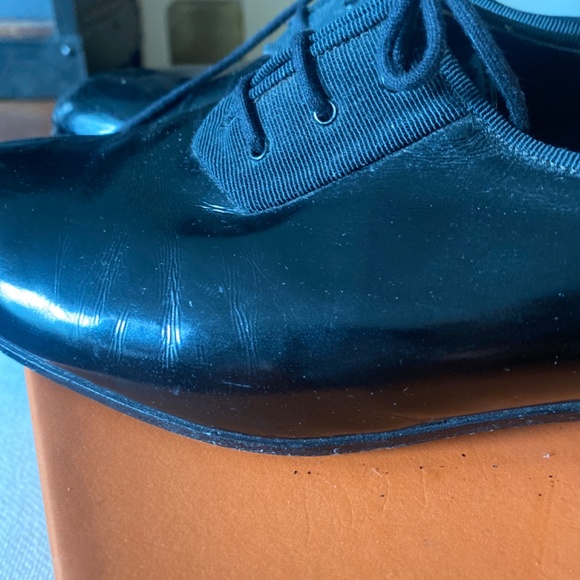 Gianni Versace shoes main image 2